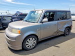 Toyota  2005