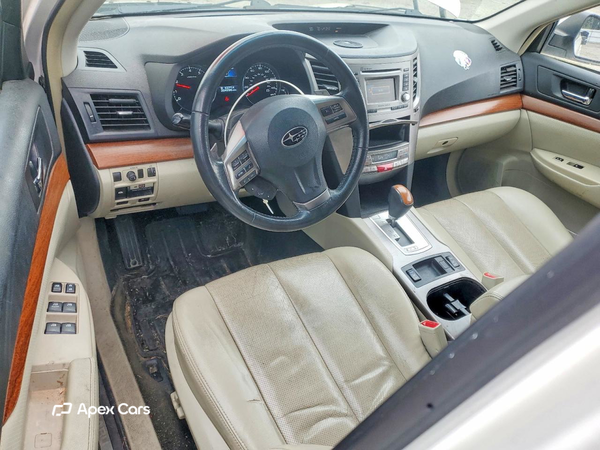 Subaru Outback 2013