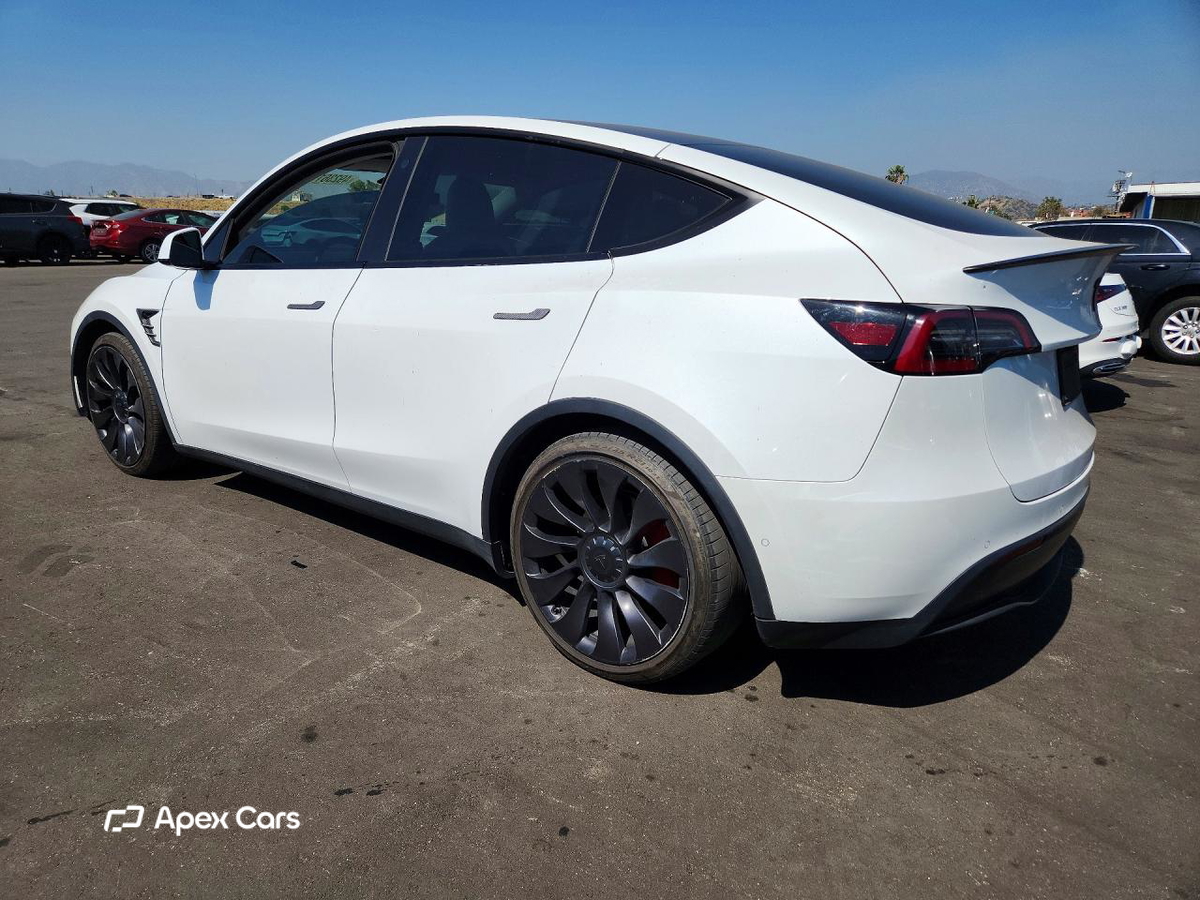 Tesla Model Y 2022