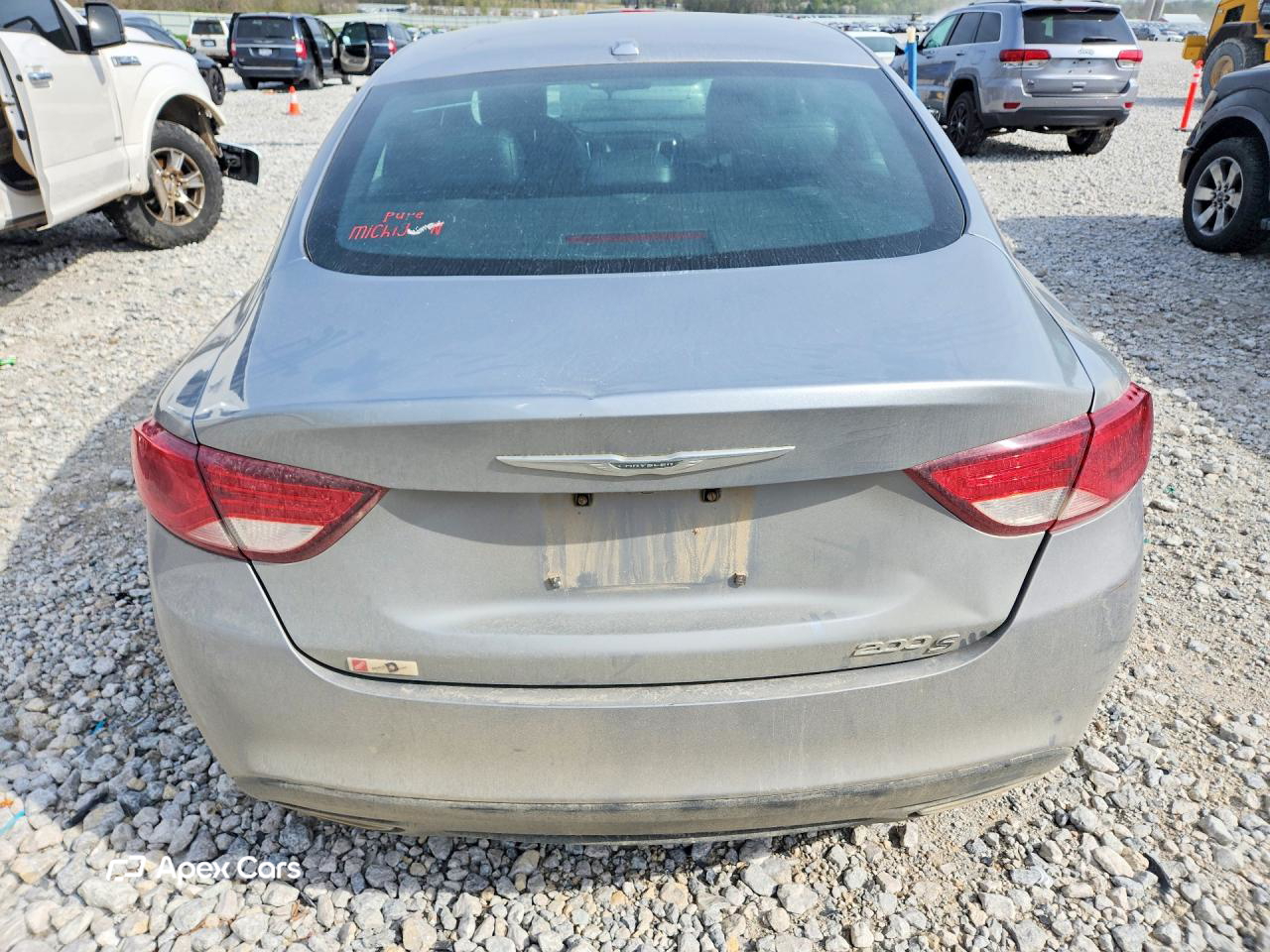 Chrysler 200 2015