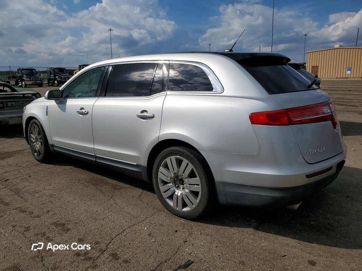 Lincoln MKT 2016