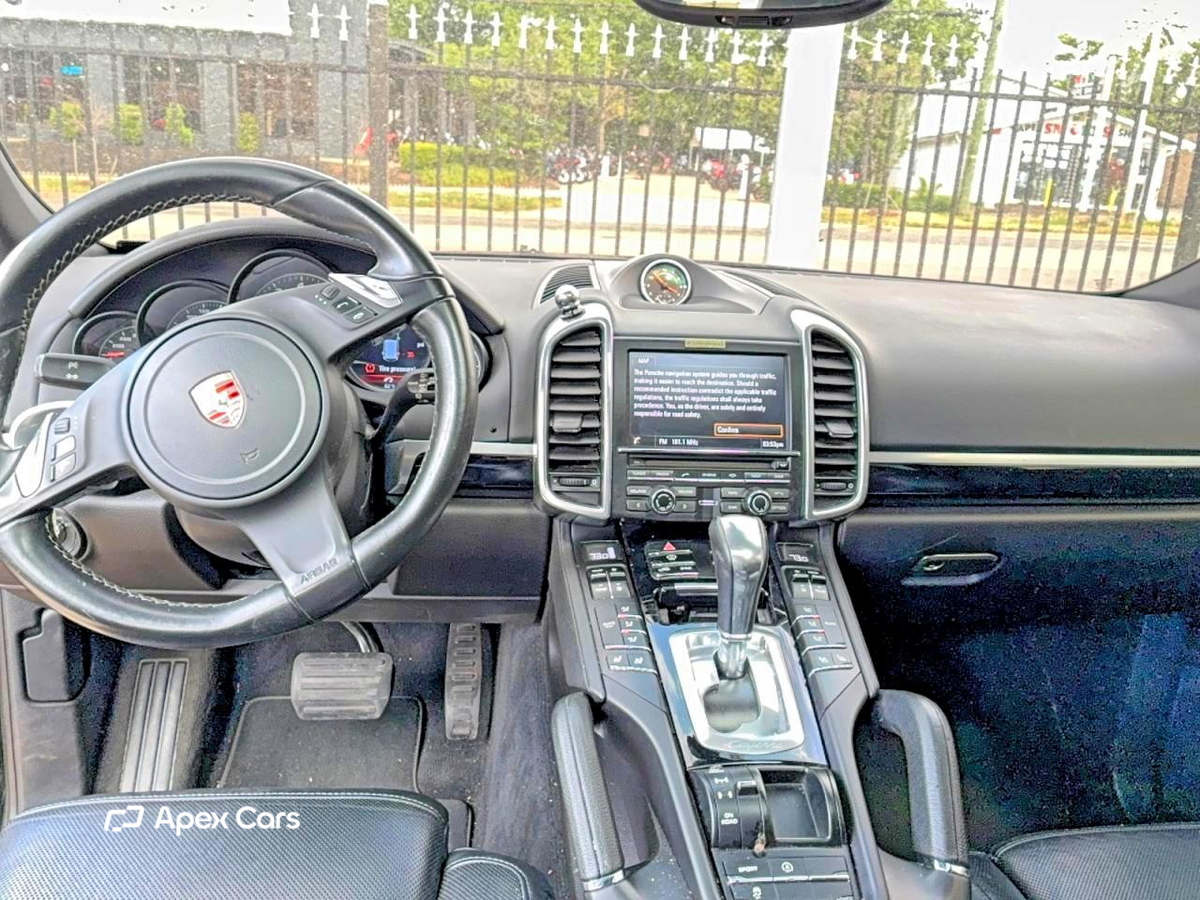 Porsche Cayenne 2014