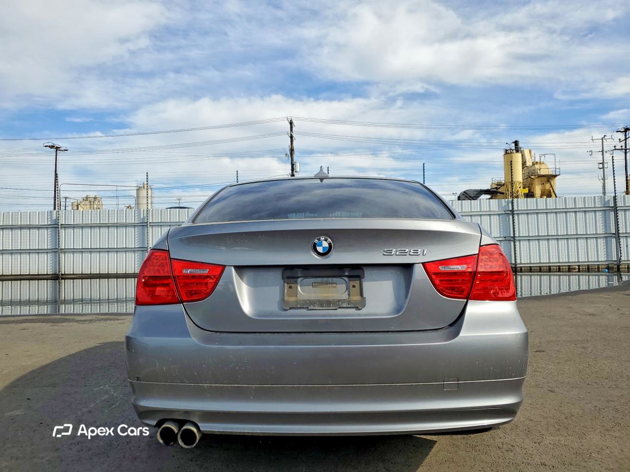 BMW Series 3 2011