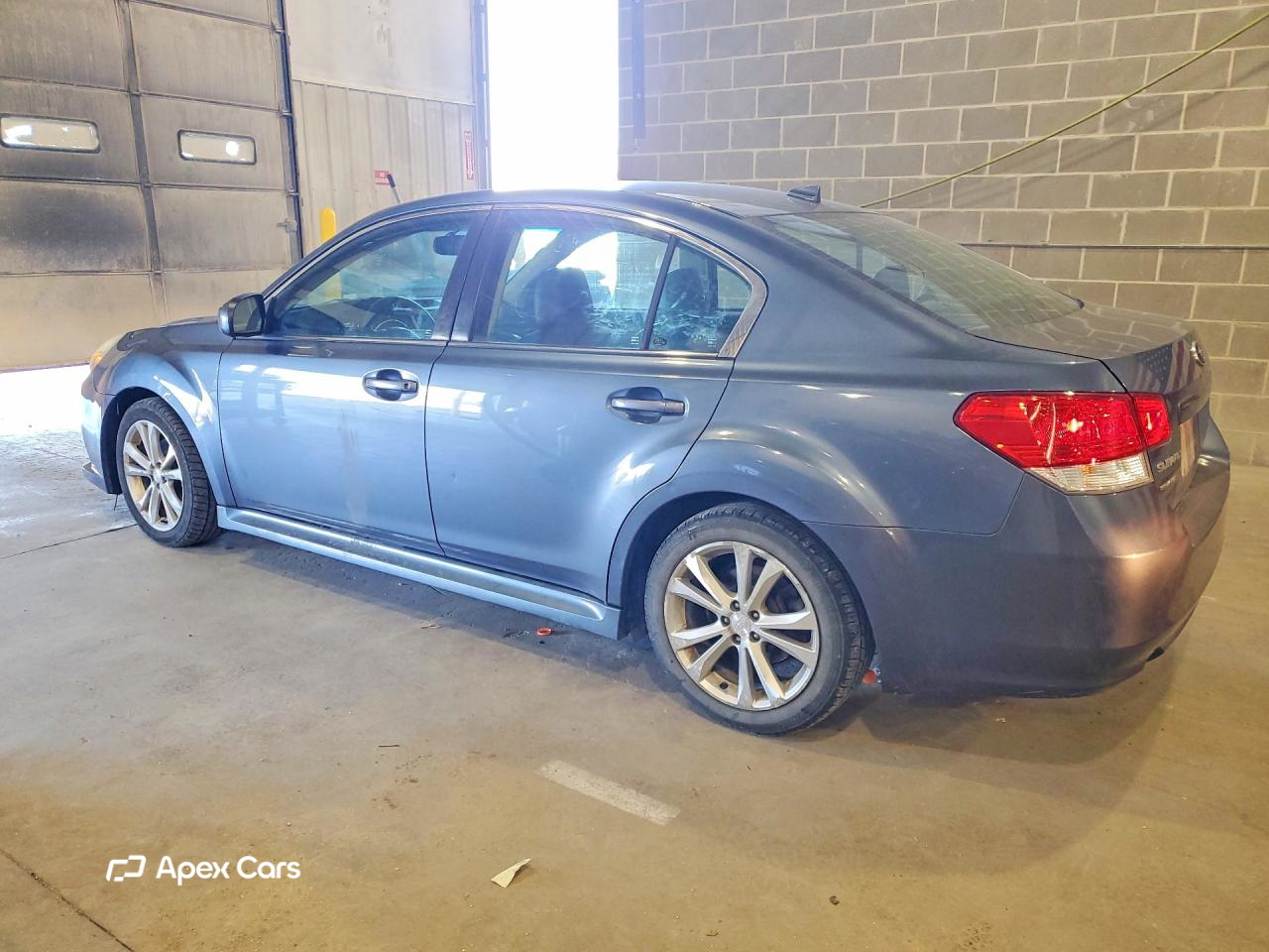 Subaru Legacy 2013