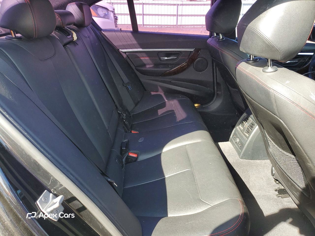 BMW Series 3 2016
