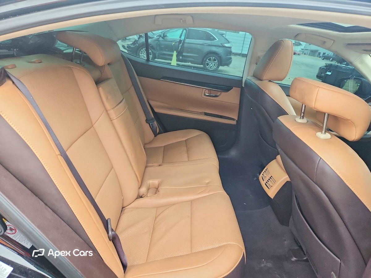 Lexus ES 2017