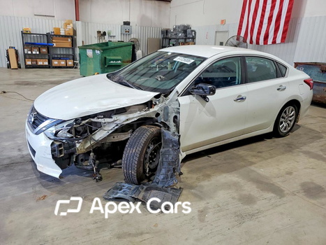 Nissan Altima 2016 - Zdjęcie 1 z 12