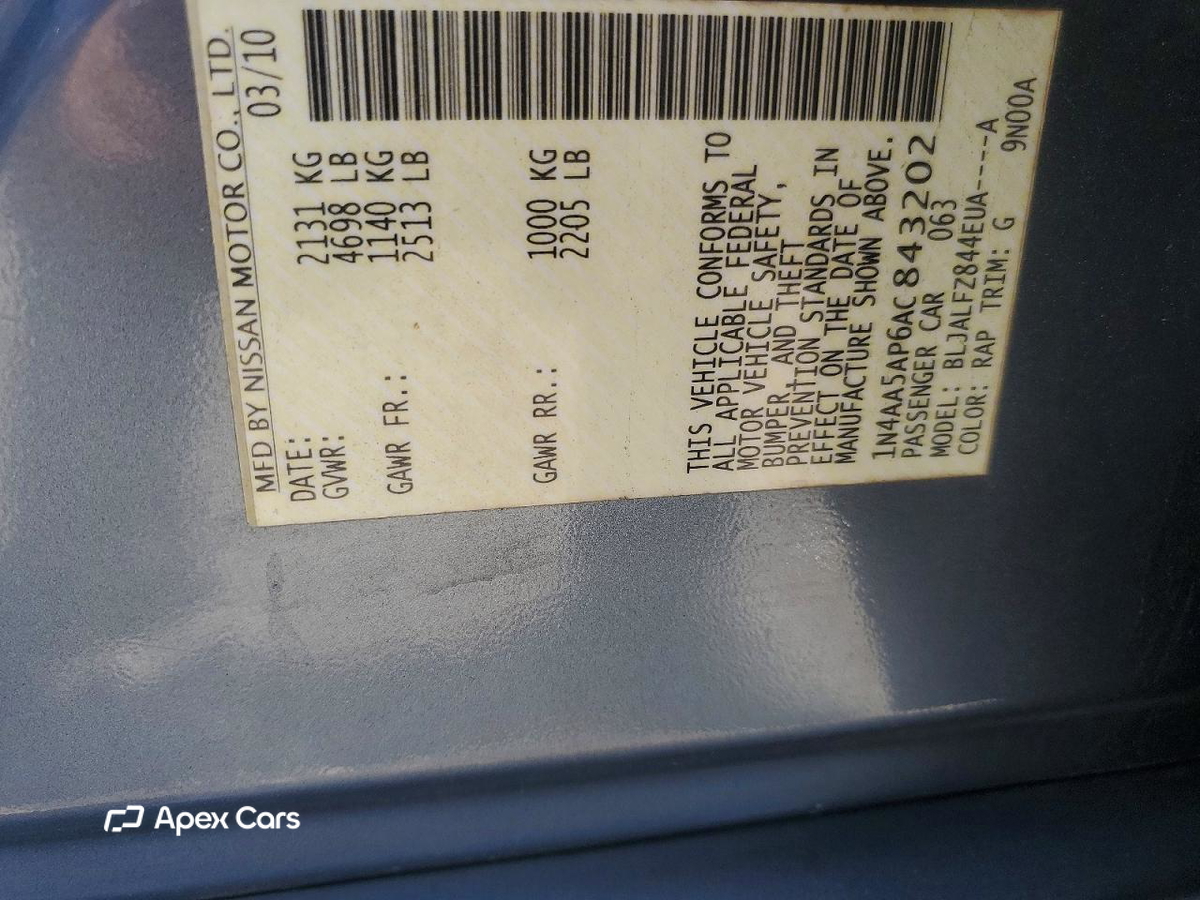 Nissan Maxima 2010