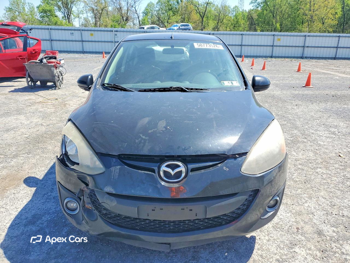Mazda 2 2011