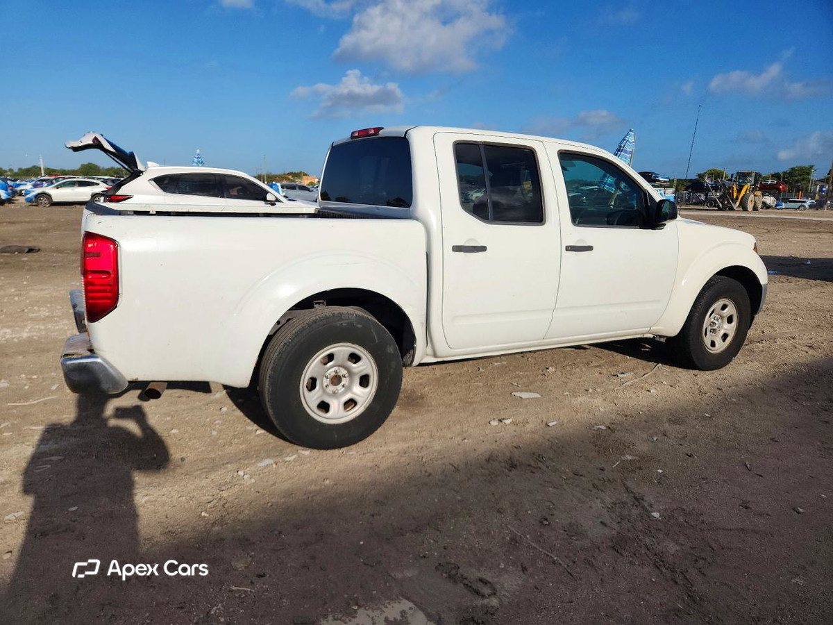 Nissan Navara (Frontier) 2013