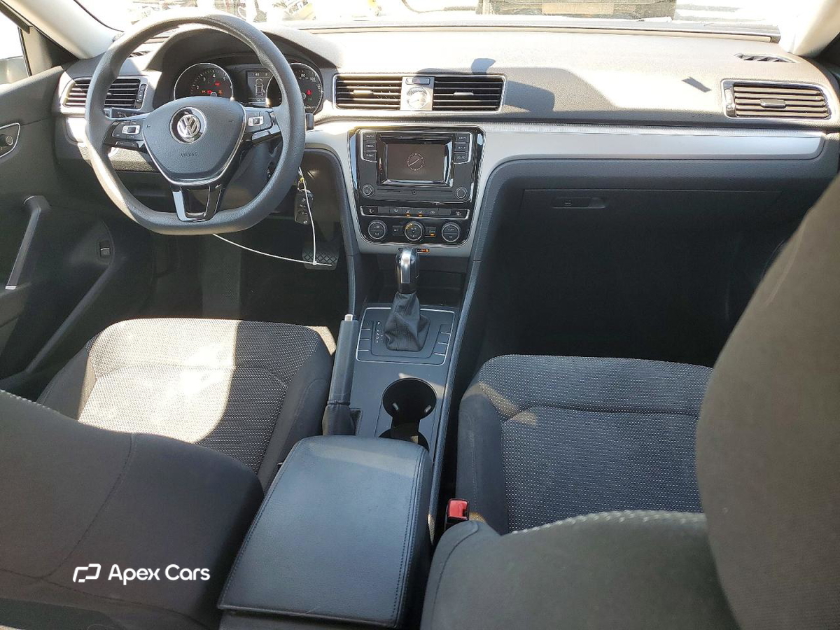 Volkswagen Passat 2016