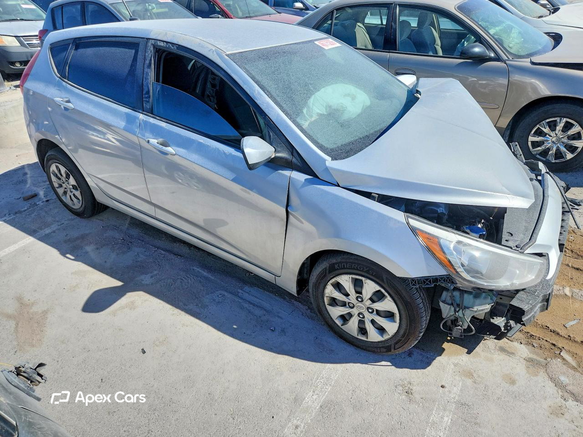 Hyundai Accent 2015
