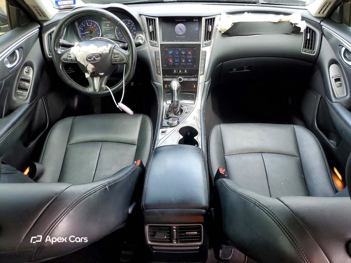 Infiniti Q50 2015