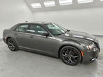 Chrysler 300 2023