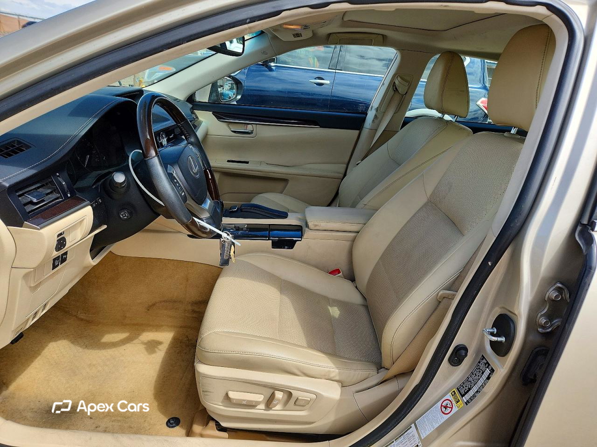 Lexus ES 2014