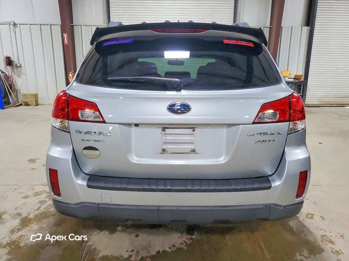 Subaru Outback 2012