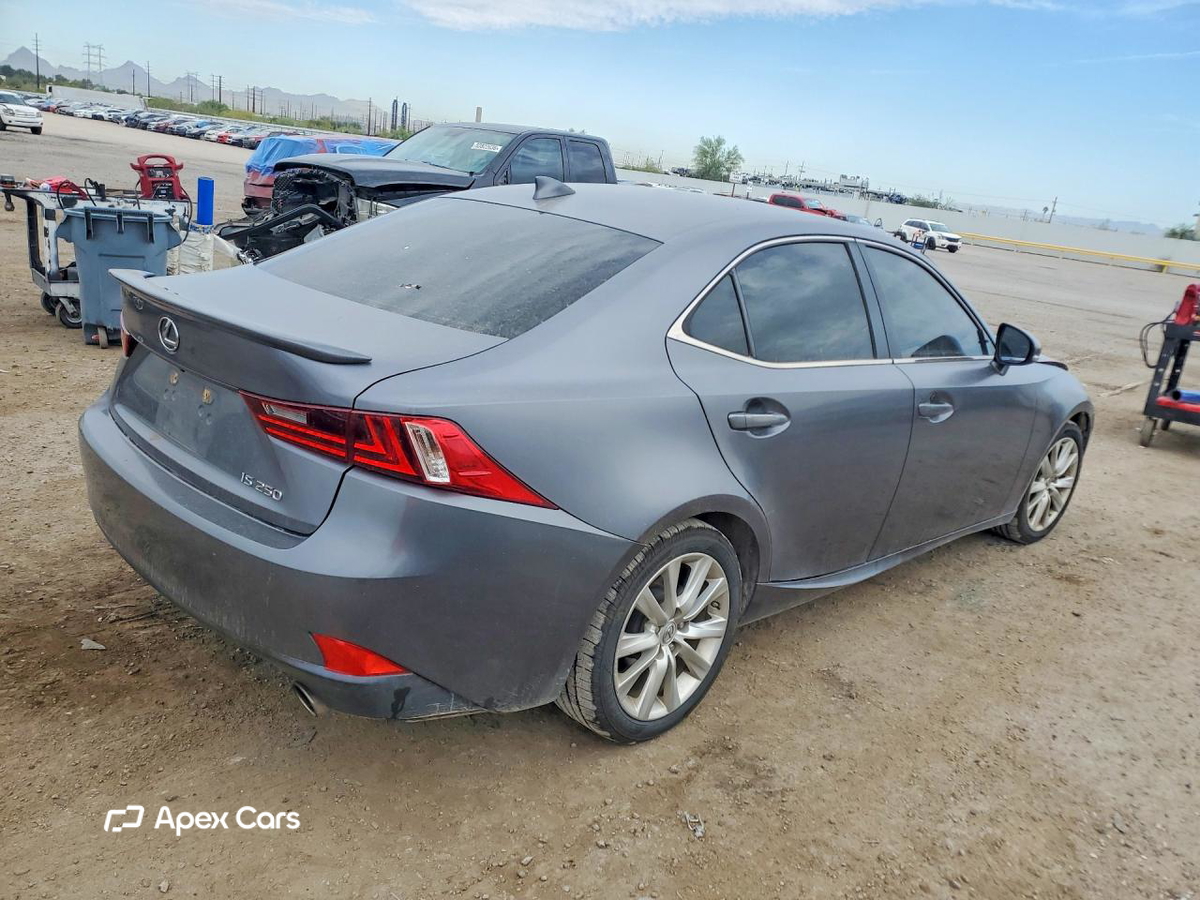 Lexus IS 2014