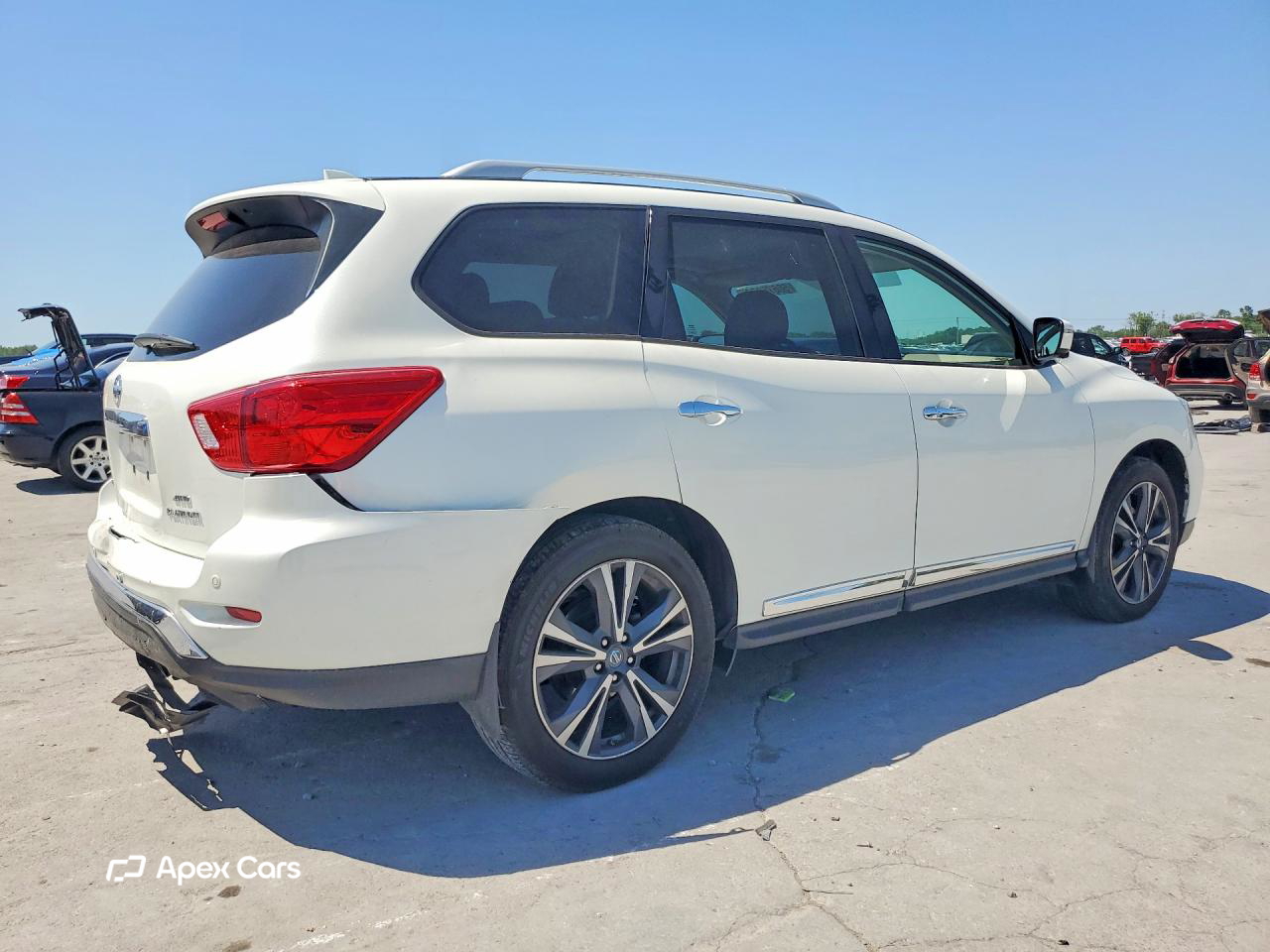 Nissan Pathfinder 2019