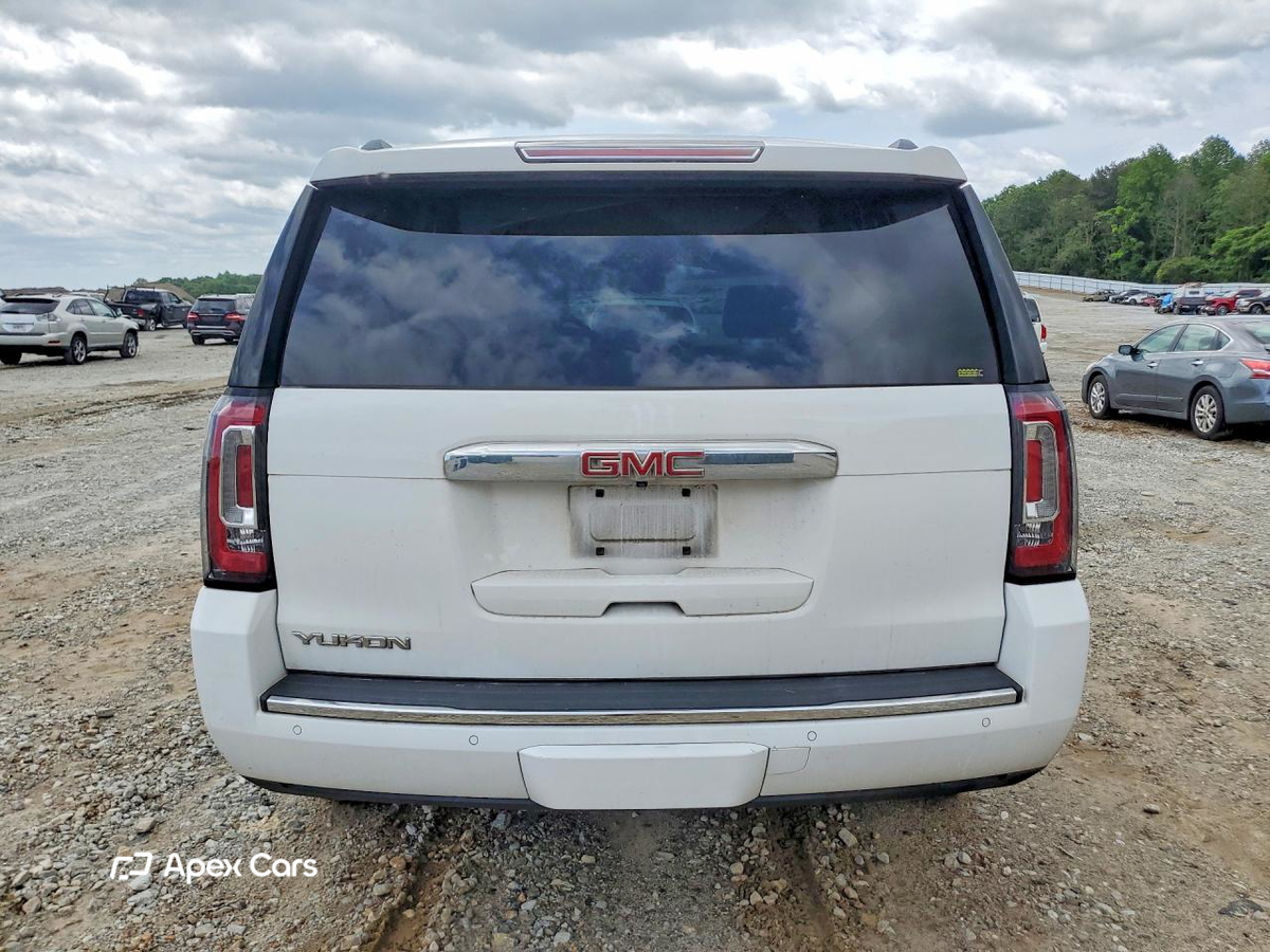 GMC Yukon 2016