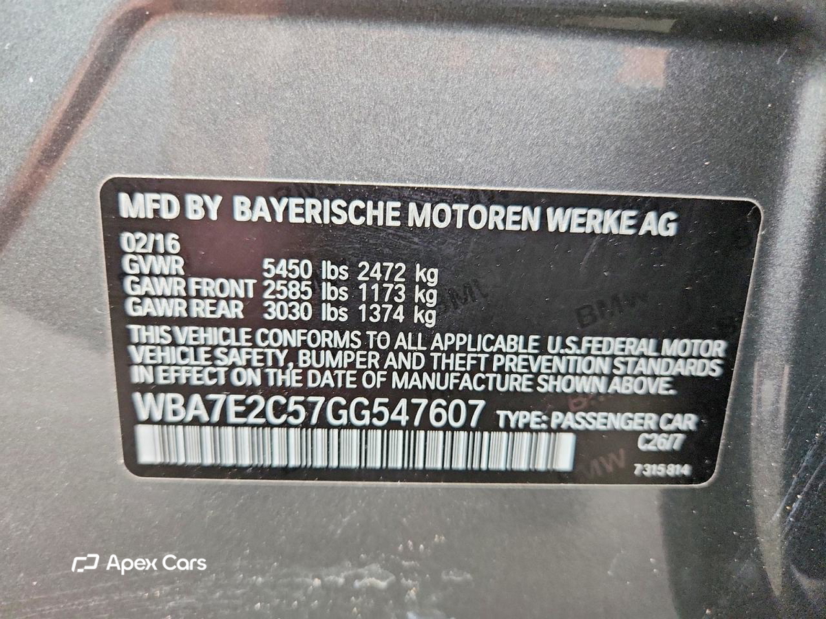 BMW Series 7 2016