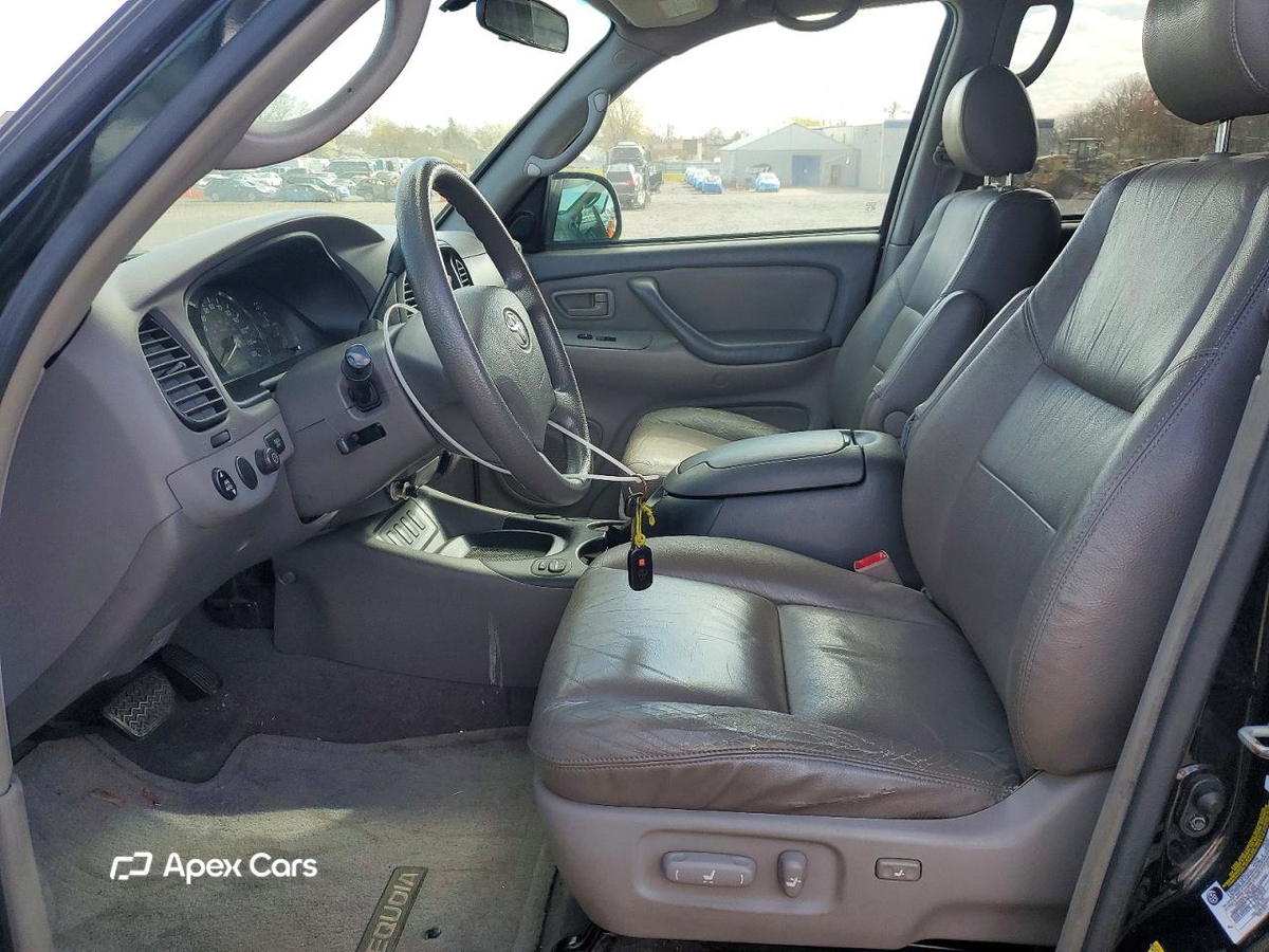 Toyota Sequoia 2006