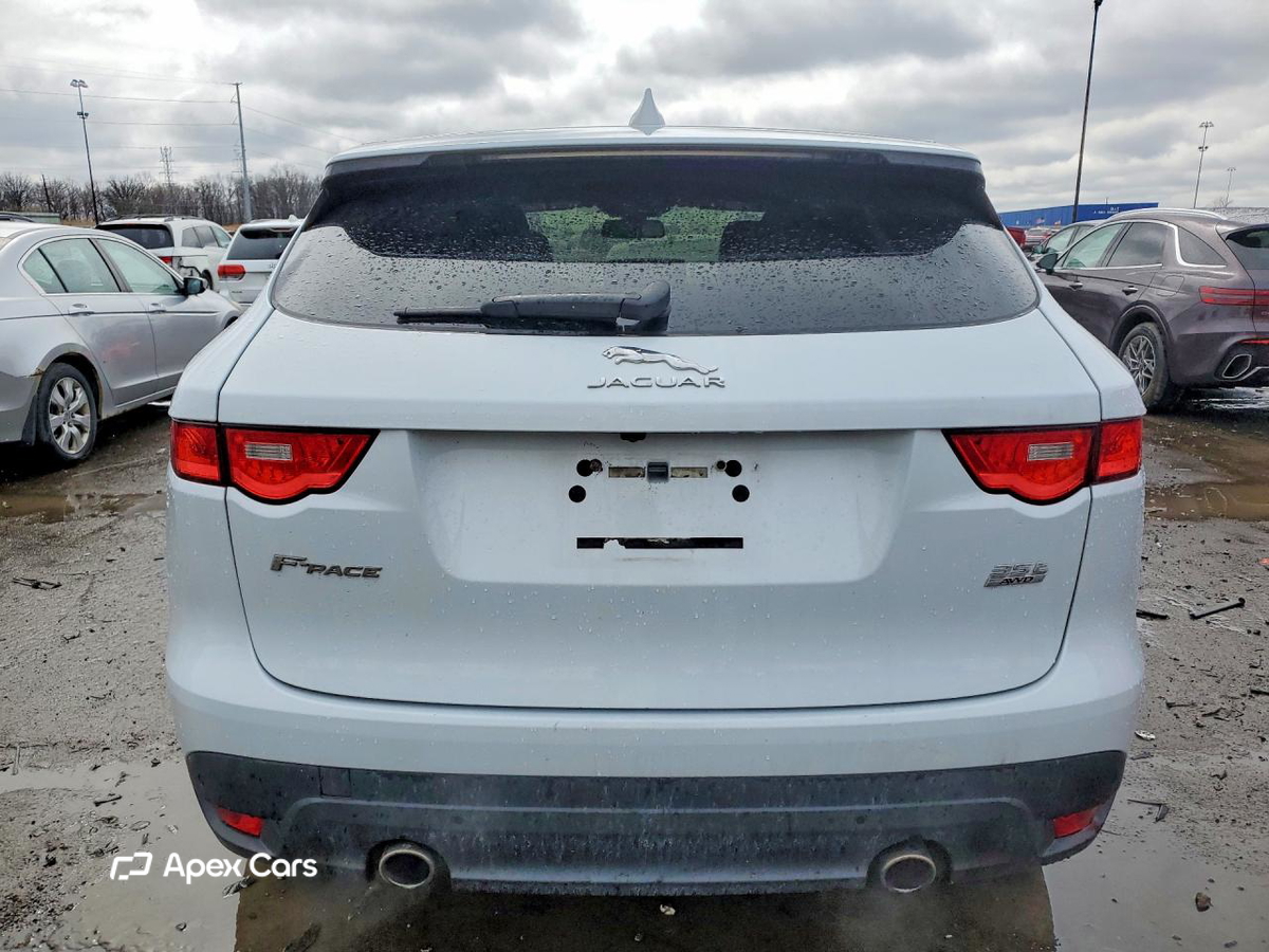 Jaguar F-Pace 2017
