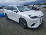 Lexus TX 2025
