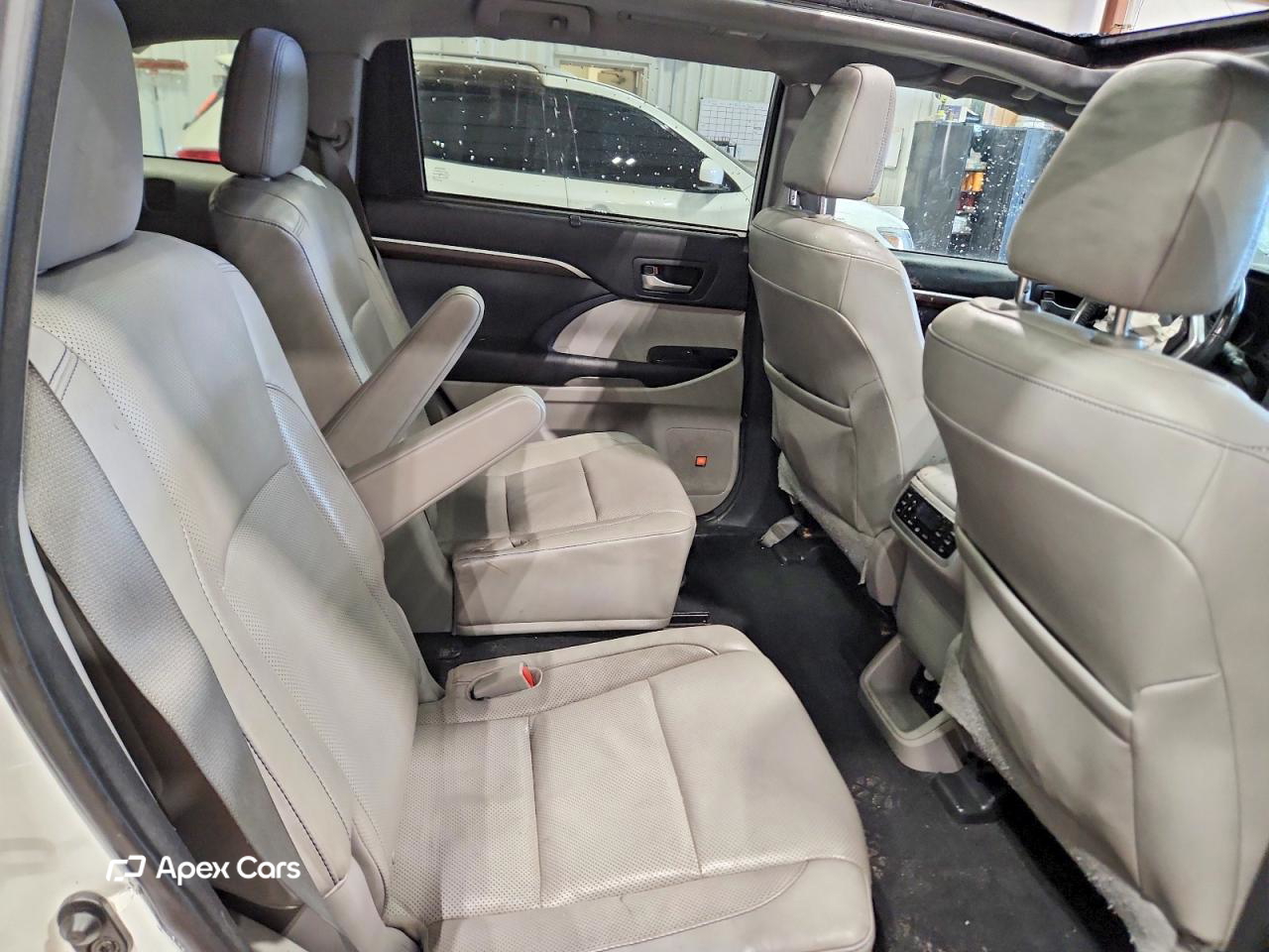 Toyota Highlander 2015