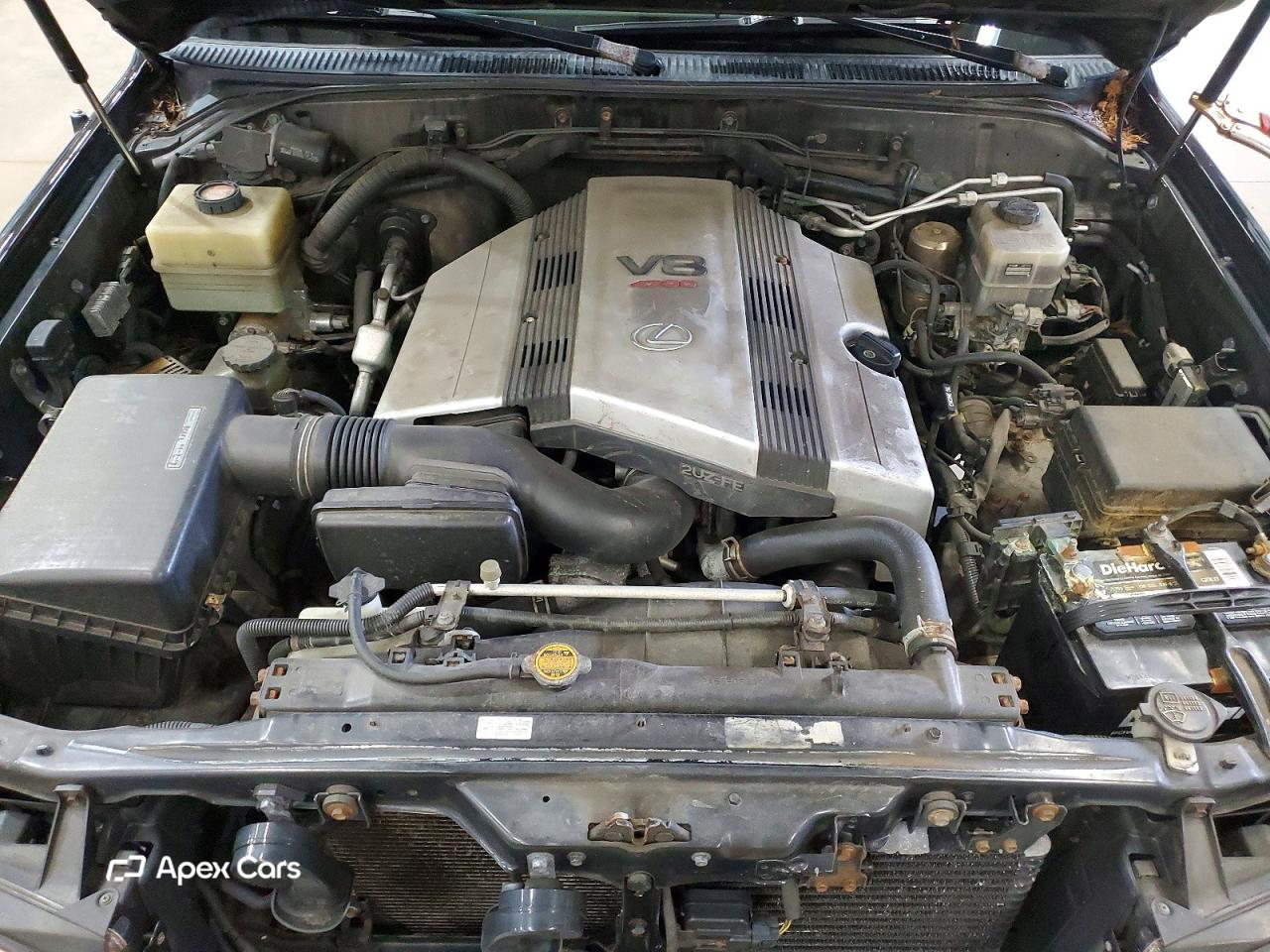 Lexus LX 2006
