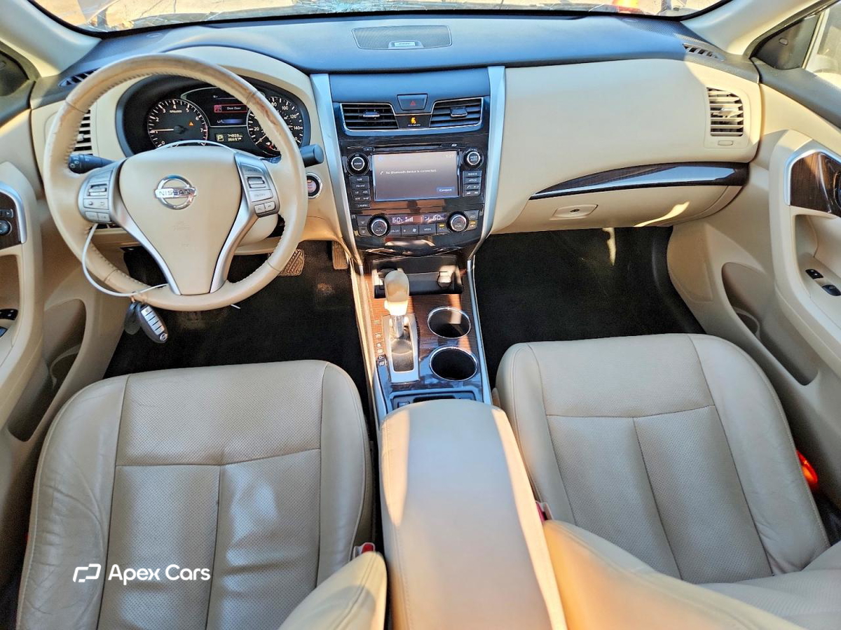 Nissan Altima 2015