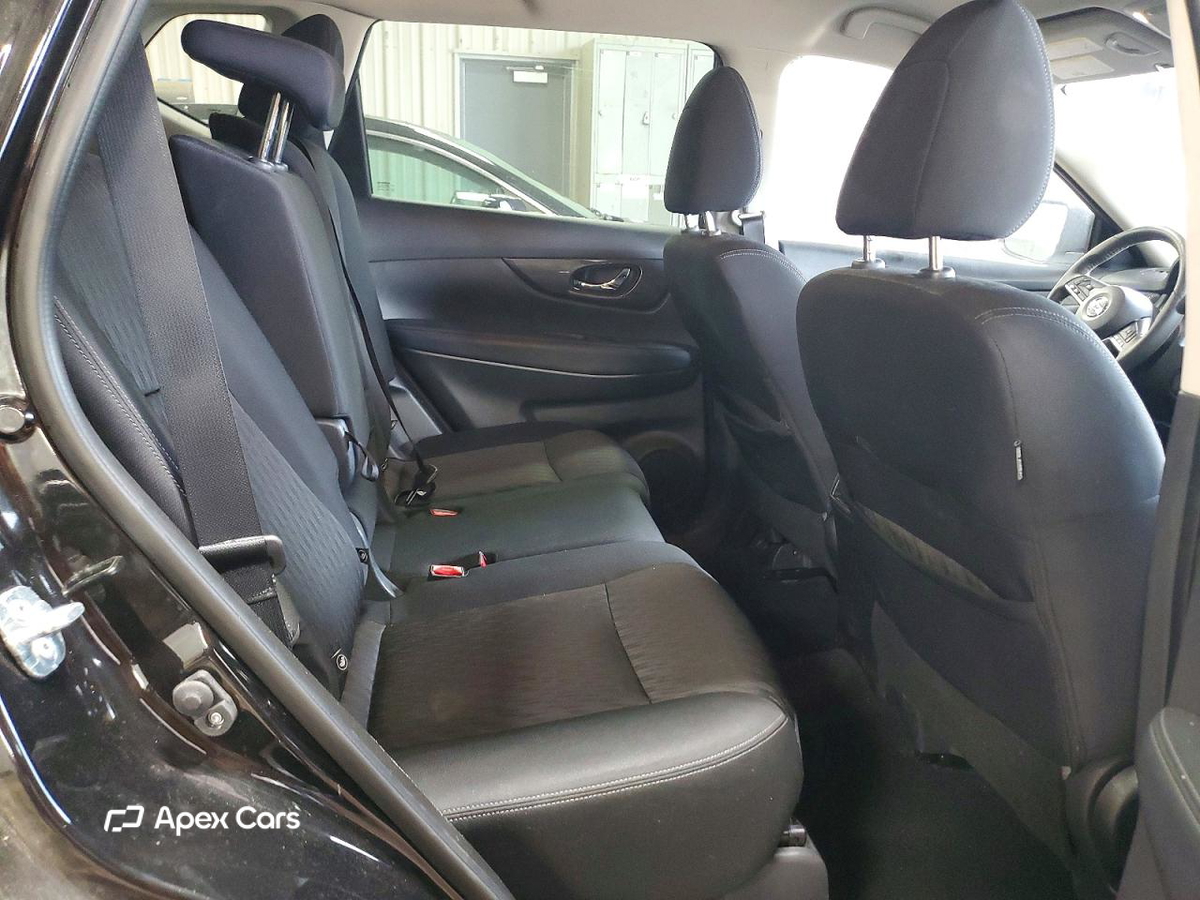 Nissan Rogue 2020
