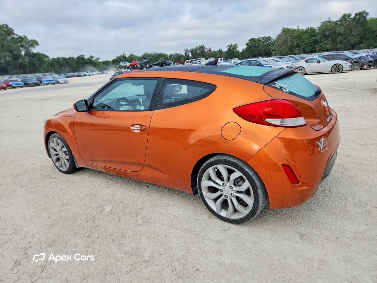 Hyundai Veloster 2012