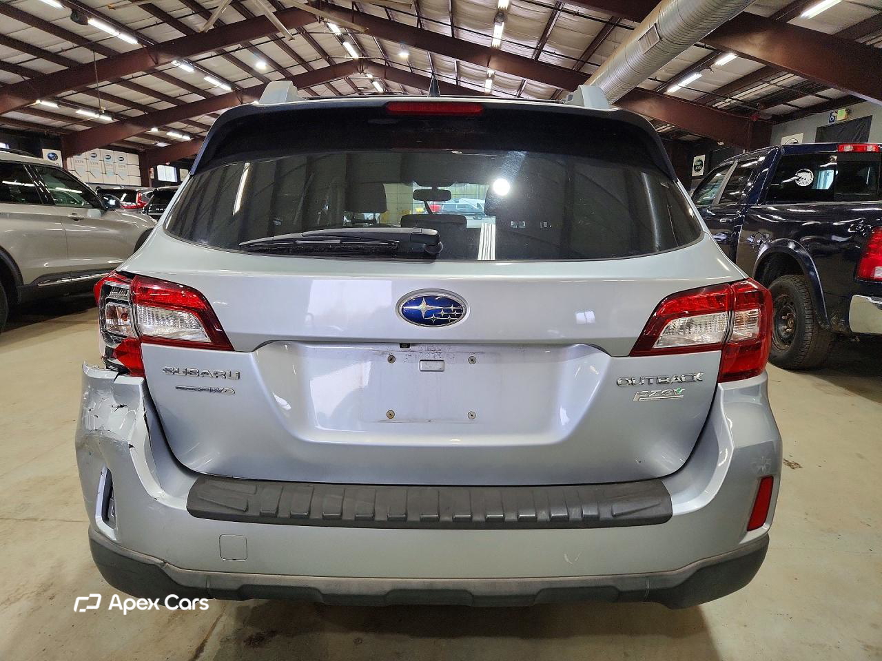 Subaru Outback 2016
