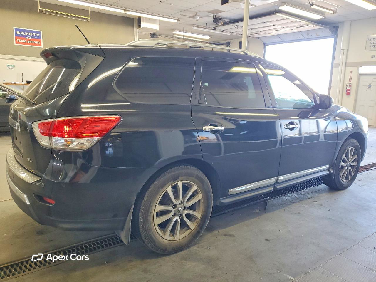 Nissan Pathfinder 2016