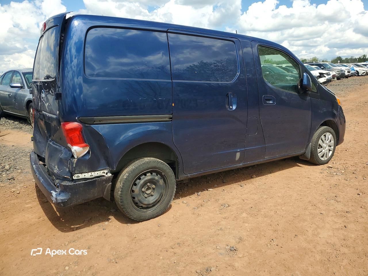 Nissan NV 2013