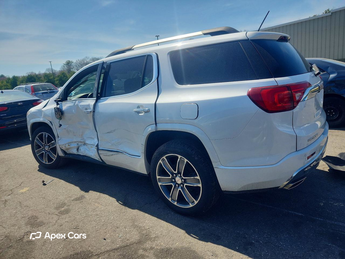GMC Acadia 2017