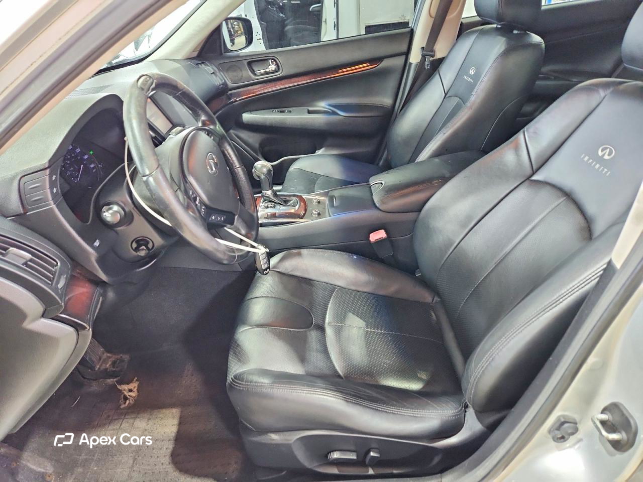 Infiniti G 2013