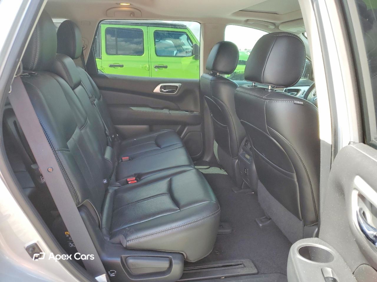 Nissan Pathfinder 2017