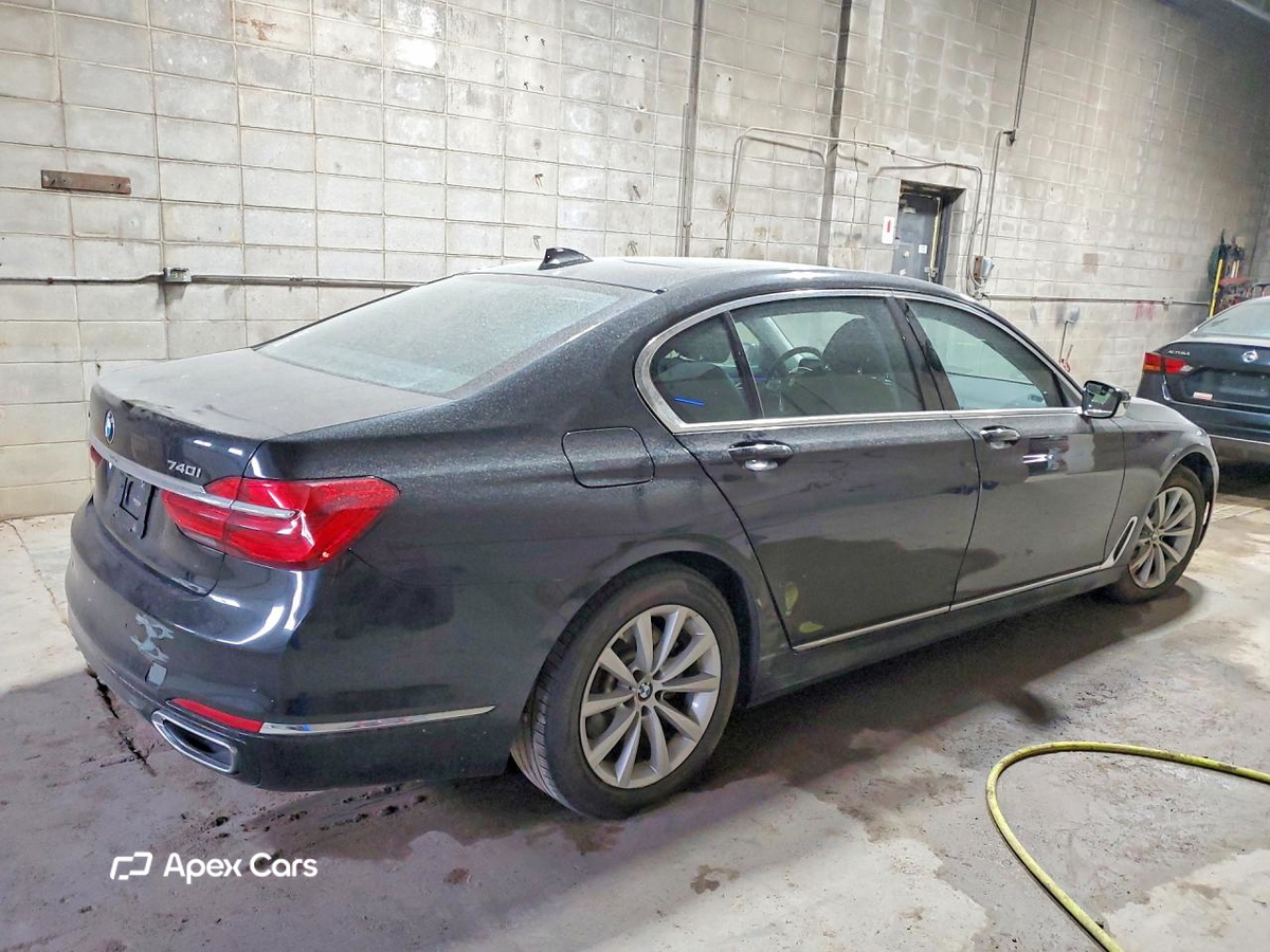 BMW Series 7 2019