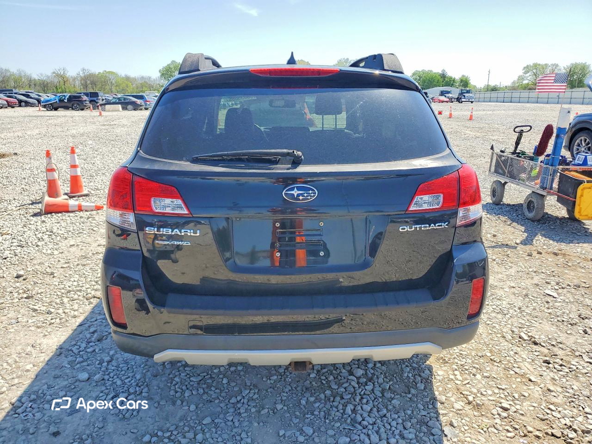 Subaru Outback 2013