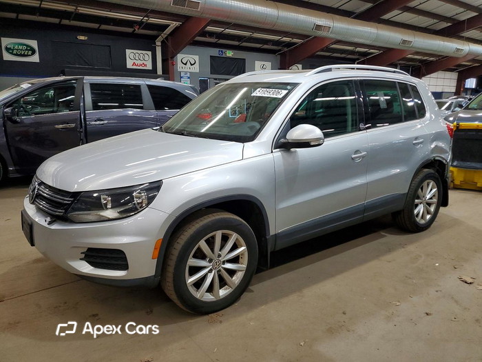 2017 Volkswagen Tiguan - Image 1 of 5