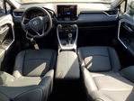 Toyota RAV 4 2025