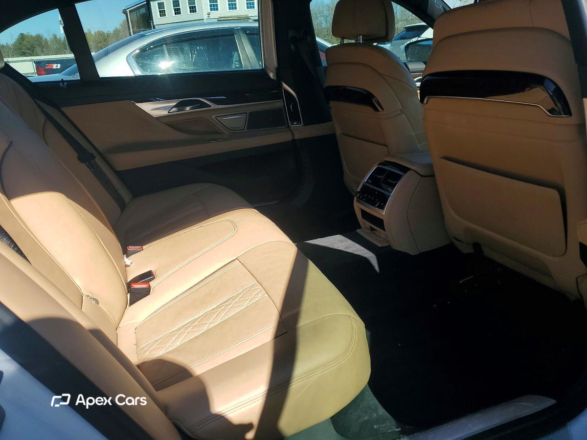 BMW Series 7 2018