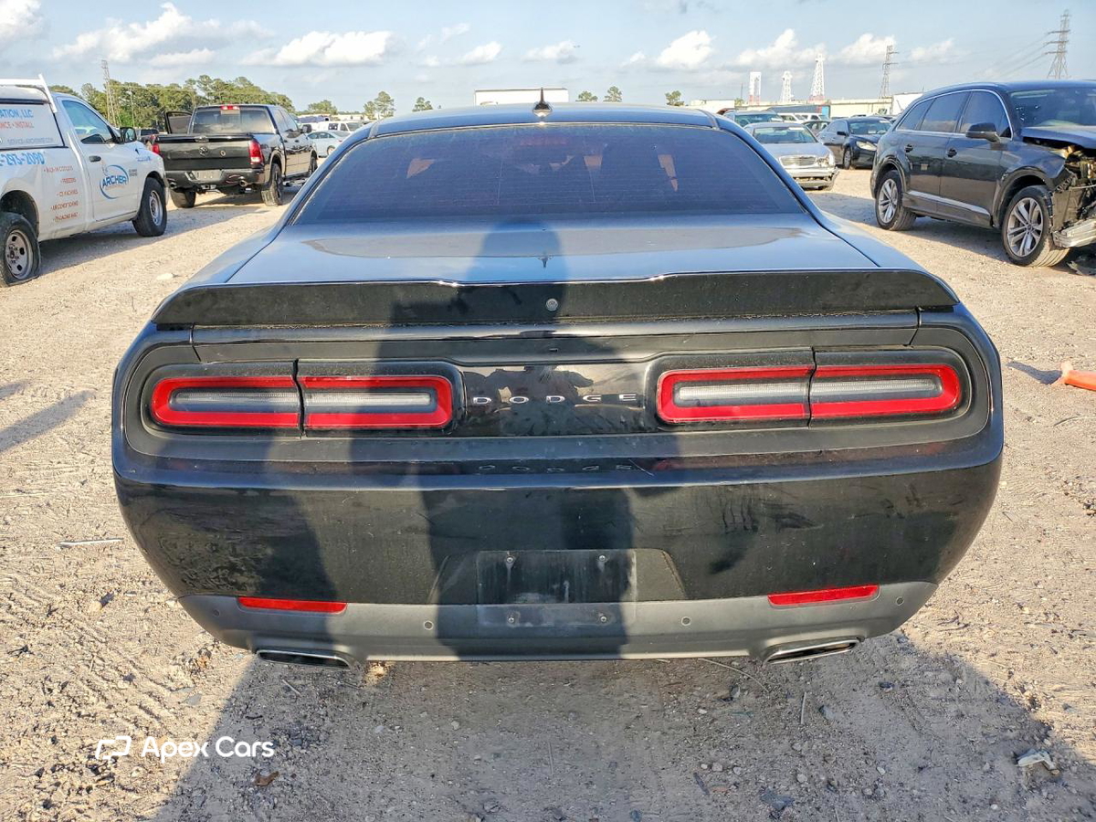 Dodge Challenger 2015