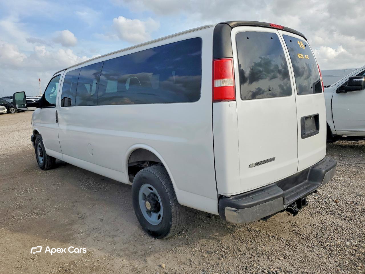 Chevrolet Express 2016