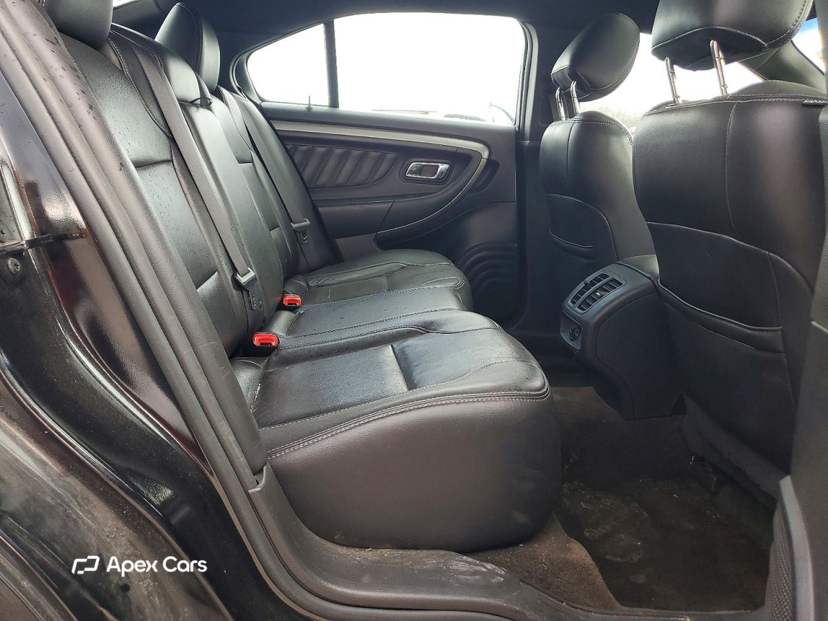Ford Taurus 2013