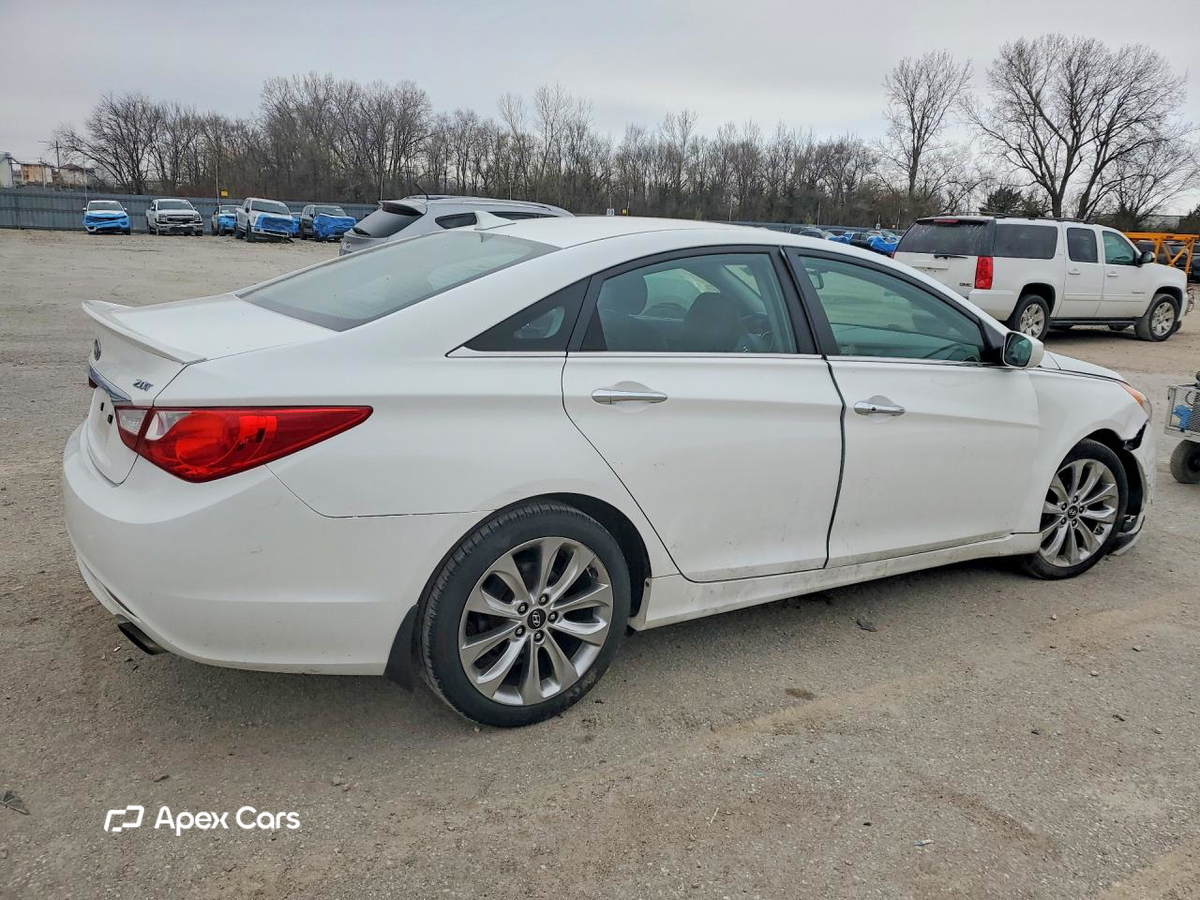 Hyundai Sonata 2012