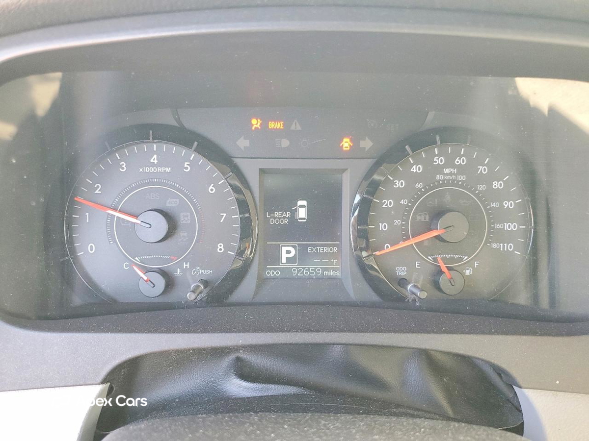 Toyota Sienna 2015