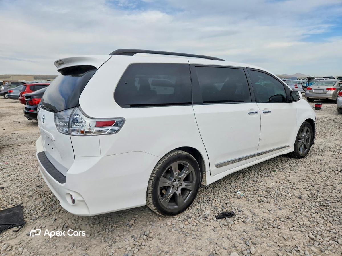 Toyota Sienna 2017