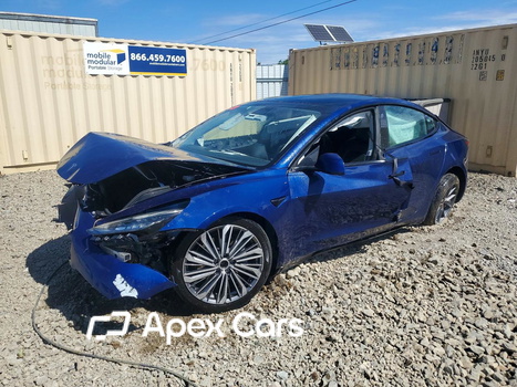 Tesla Model 3 2022 - Image 1 of 12